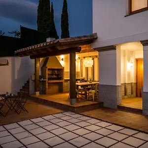 Casa Mirestany- Wonderful House With Amazing Views Holiday home Banyoles