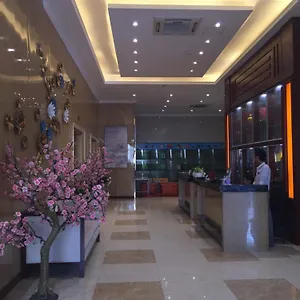 Apollo ** Rangoon